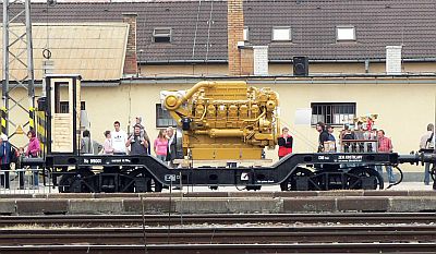 �erstvo opraven� Ha 99001 s�vystaven�m motor Caterpillar