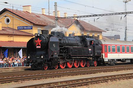 prievidzsk� 464.041 v��ele r�chlika R932 Domica