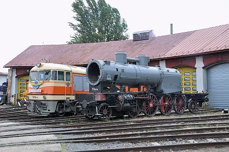 Medzi vystavovan�mi expon�tmi sa prezentovala aj 354.1178, na ktorej sa podarilo zaviaza� opraven� kotol